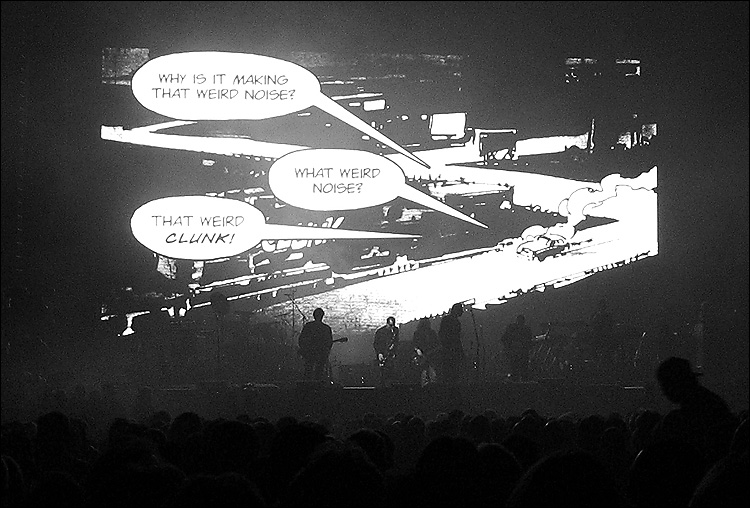 roger waters || canon a95 | 1/30s | f2.8 | M | iso200 | handheld