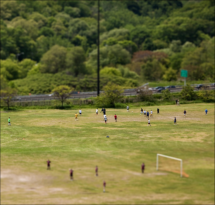 Summer Games || Canon5D2/EF24-105f4L@73 | 1/200s | f7.1 | ISO400