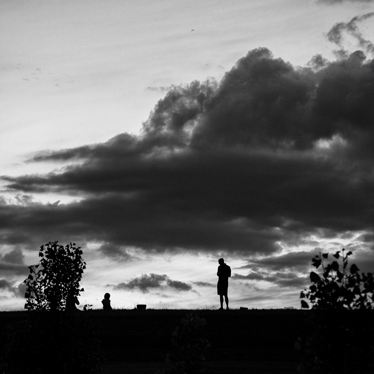 Man on a Hill || Canon5D2/EF24-105f4L | 1/40s | f5 | ISO1600